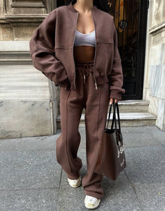 Women’s Two-Piece Relaxed Lounge Set - Brown